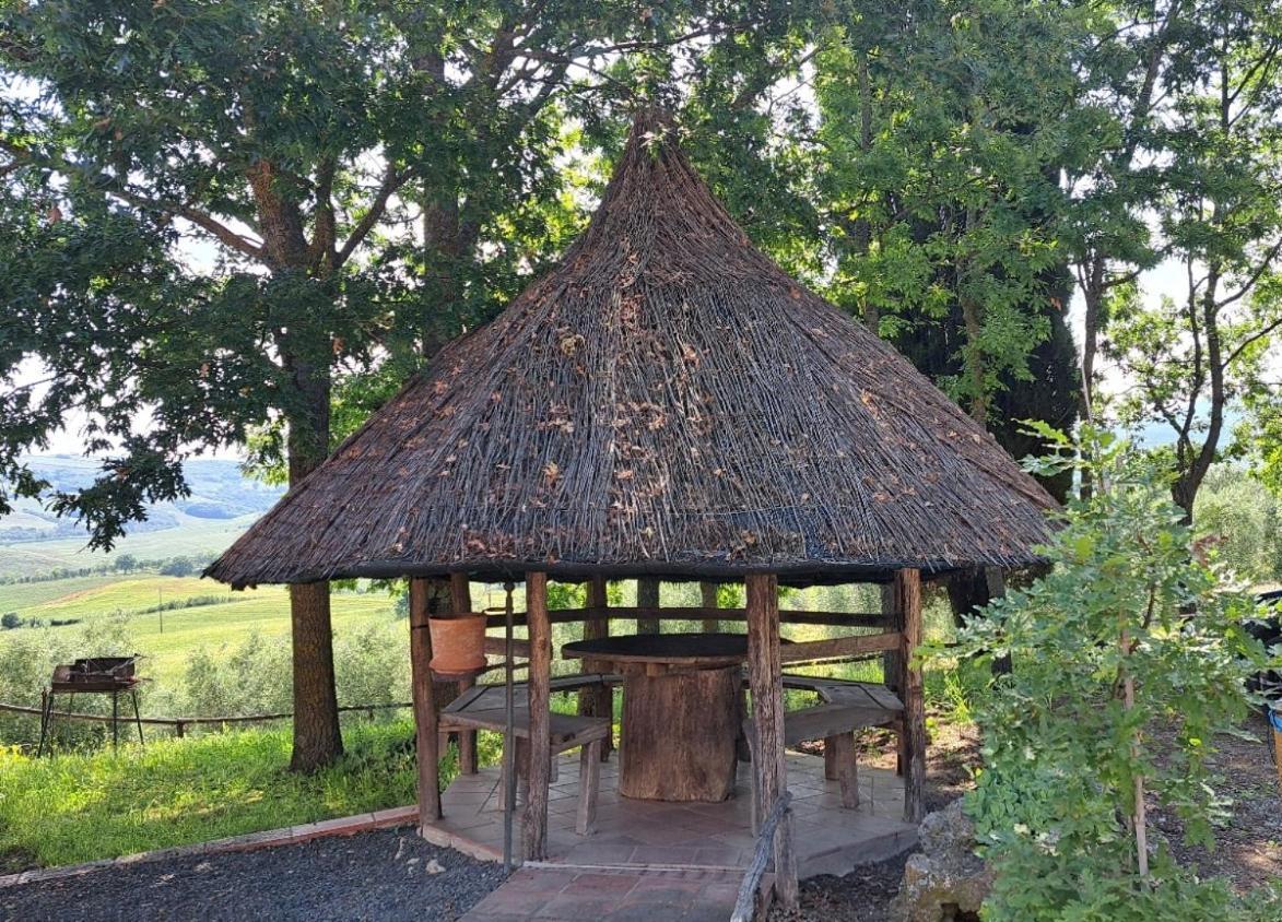 Agriturismo Podere Cherzo Cinigiano Ngoại thất bức ảnh